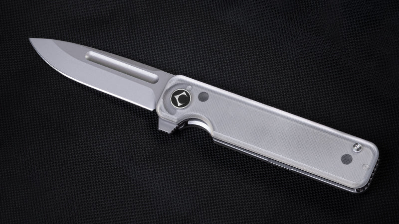 The Distinctive Qualities of Damascus Steel Outdoor Knives